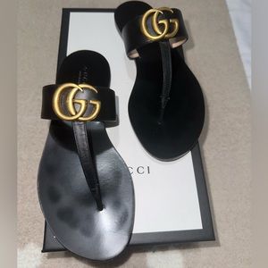 Gucci black marmont sandal.. worn less than 3 times
